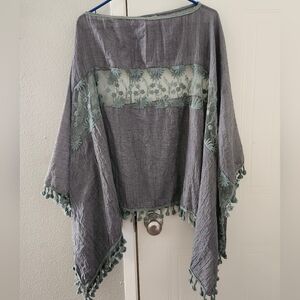 One Size Pretty Angel Smoky Green Lacy Tassel Poncho